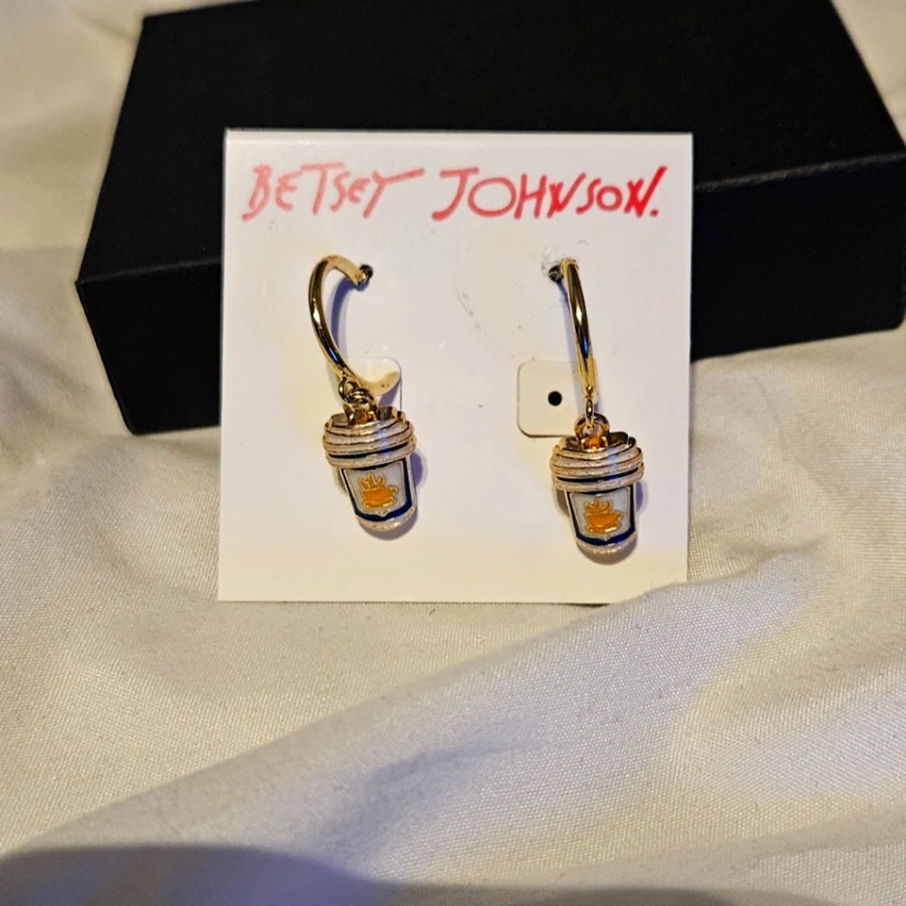 NEW Betsy Johnson Coffee earrings
